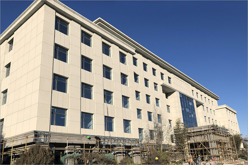 廊坊-办公楼项目-真岩®无机仿石材案例-01